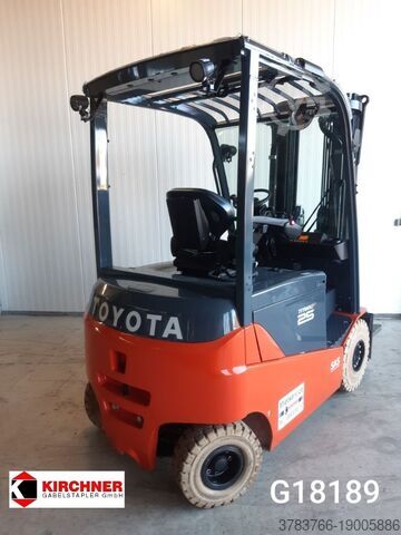 Electric 4-wheel forklift Toyota 8FBMKT25