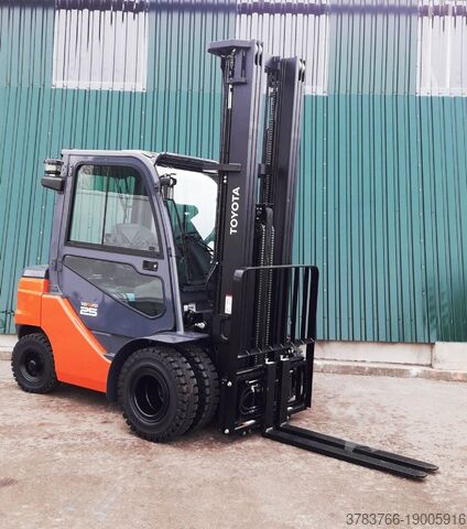 Diesel Forklift Toyota 52-8FDF25