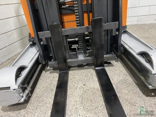 Reach truck Still FM-X14