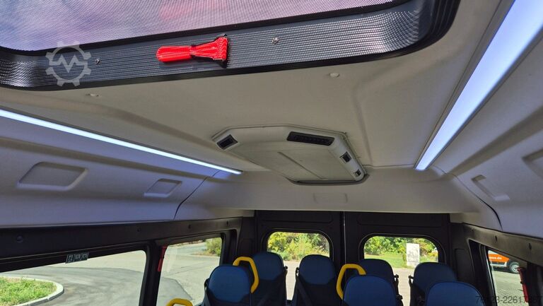 Kleinbus Opel Movano Lord light Lagerfahrzeug Stock 18 SS