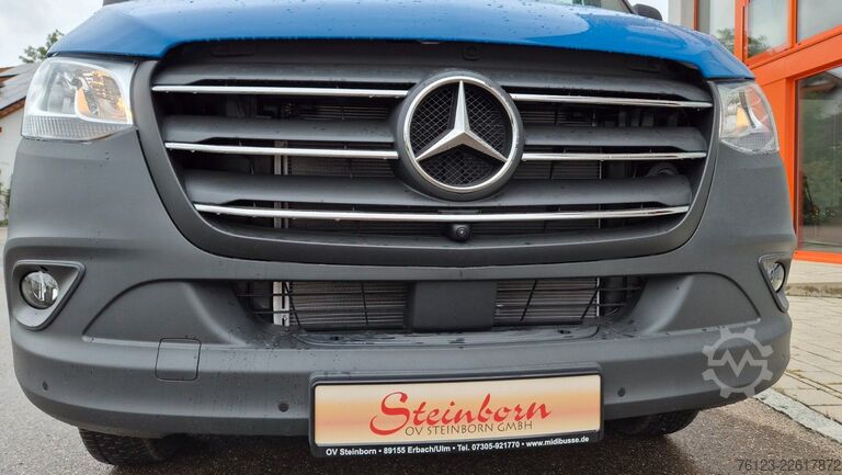 Kleinbus MERCEDES-BENZ Sprinter 517 Heckniederflur Vorlauffahrzeug