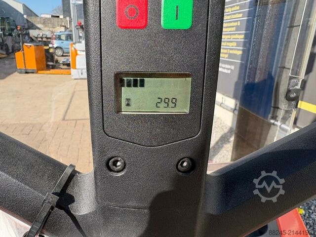 VS-22708 elektrischer Hochhubwagen BT SHE100 BT SHE100