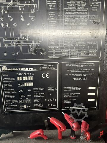 CNC punching press AMADA EUROPE 255 – 2 AMANDA EUROPE EUROPE 255