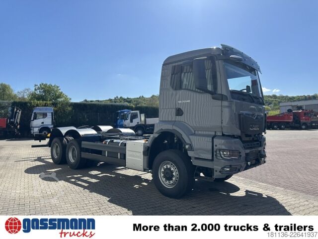 LKW-Fahrgestell MAN TGS 33.540 6x6 BB CH, Intarder