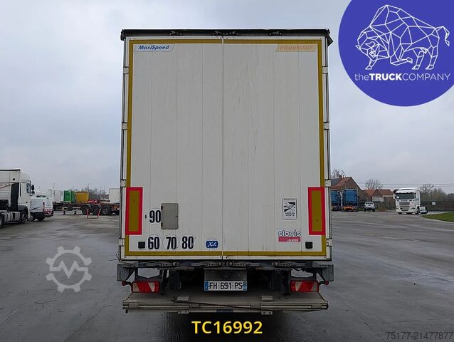 Schiebeplanen Fruehauf 