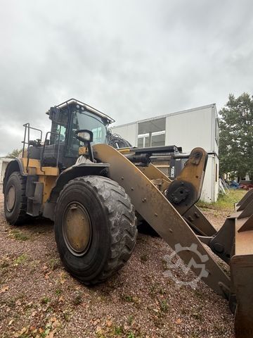 Wheel loader CATERPILLAR 950 M