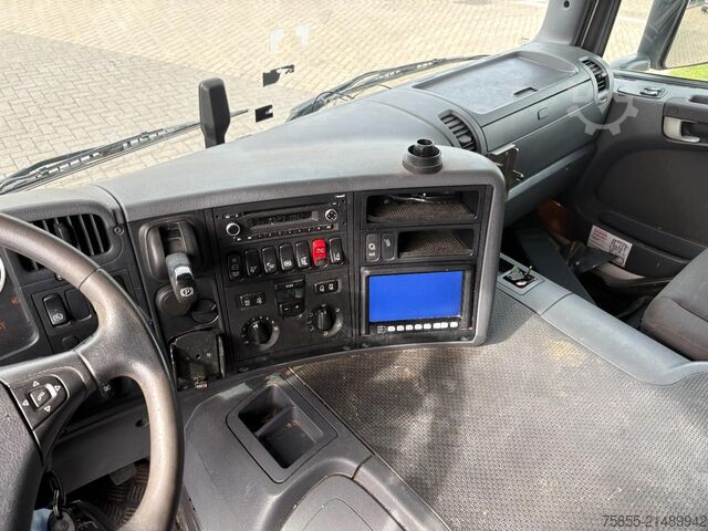 Fahrgestell mit Fahrerhaus Scania P280 Chassis / 6x2 / Full Air / 746.000 KM / Eu...