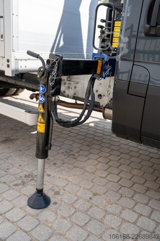 Autokranwagen Iveco Daily 70C18 Kran Hyva Pritsche 5 m