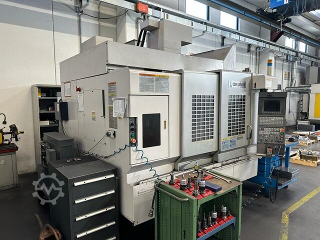 Vertical machining center Okuma MB 56