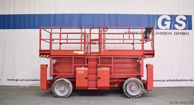 Scherenhebebühne Genie GS 4390 RT