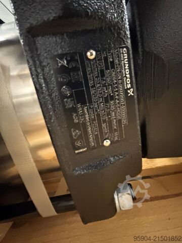 Neue Grundfos Mehrstufenpumpe New Grundfos Vertical, multistage centri CRE 64-3-2 A-F-A-E-HQQE