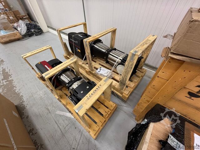 Neue Grundfos Mehrstufenpumpe New Grundfos Vertical, multistage centri CRE 64-3-2 A-F-A-E-HQQE