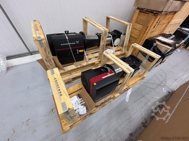 Neue Grundfos Mehrstufenpumpe New Grundfos Vertical, multistage centri CRE 64-3-2 A-F-A-E-HQQE