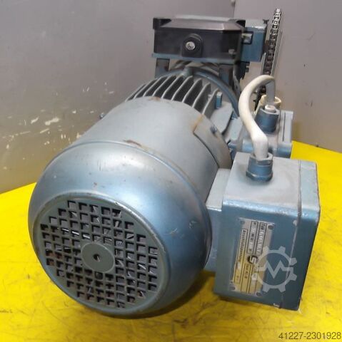Gear motor 1.1 kW rpm HEW EXF90S/4-B2