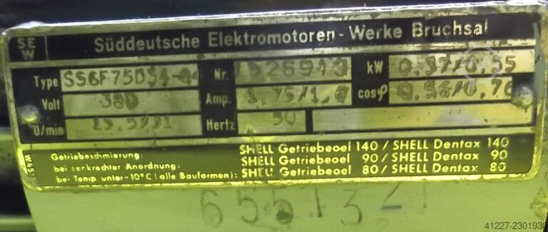 Gear motor 0.37/0.55 kW 15.5/31 rpm SEW-EURODRIVE SS6F75D34-84