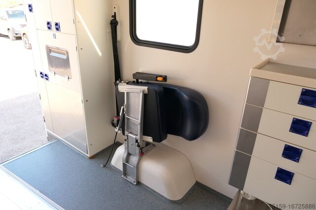 Feuerwehrfahrzeug mercedes-benz Sprinter 316 CDI KLIMA Krankenwagen