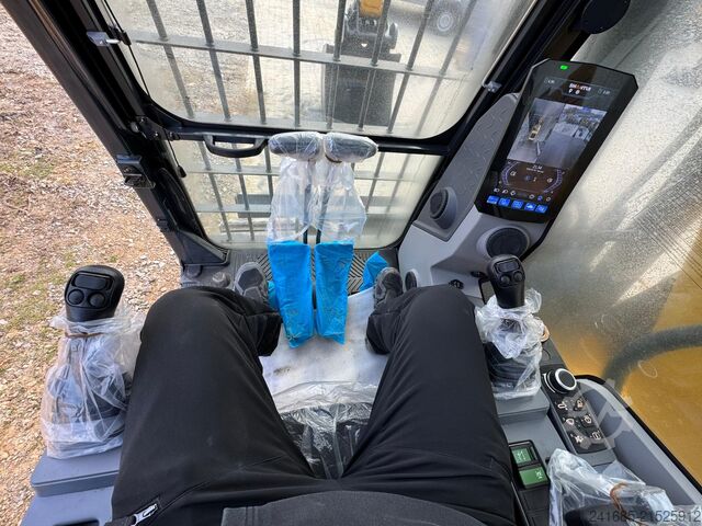 Kettenbagger SHANTUI SE135 14,6t Bagger Hitachi JCB volvo cat