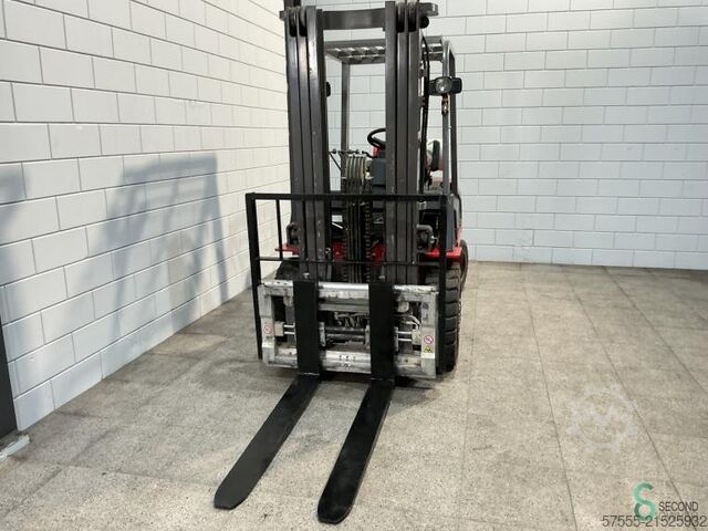 Gabelstapler EP FG35T