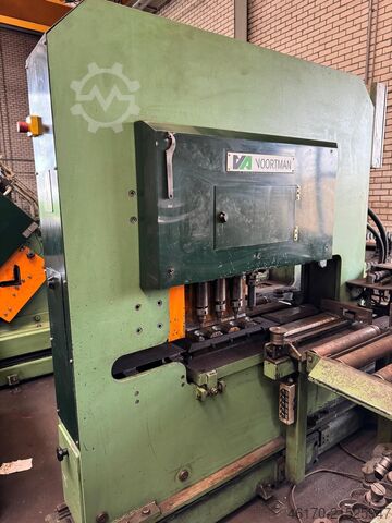 Pons-Schneidmaschine Voortman V500