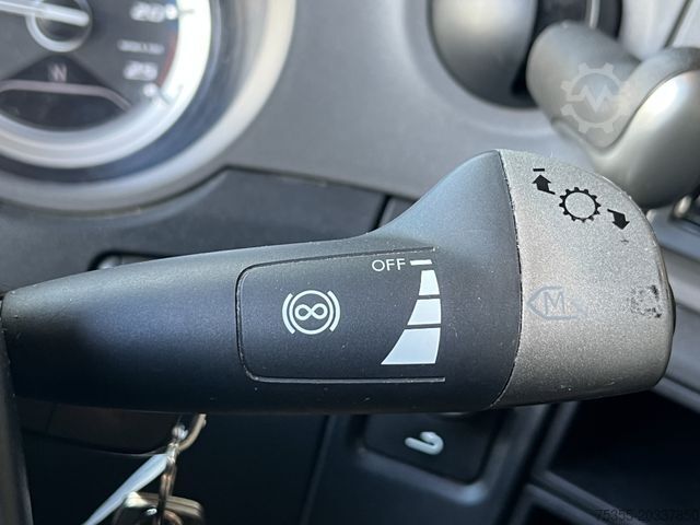 Volume tractor unit DAF XF 530 SuperSpaceCab Klima+Standklima Retarder