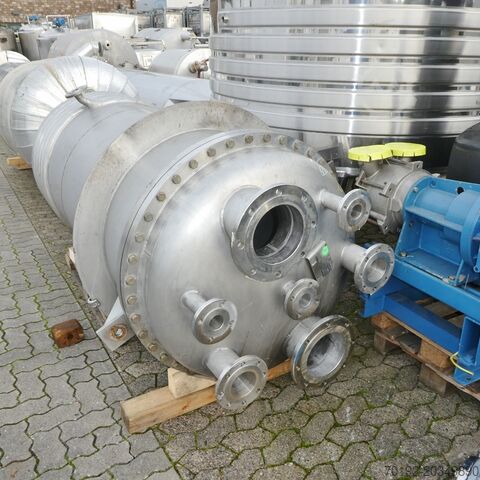 1860 litres heatable/coolable reactor vessel made of V4A with 1.1 kW explosion-proof agitator INOX - MAURER AG 8078