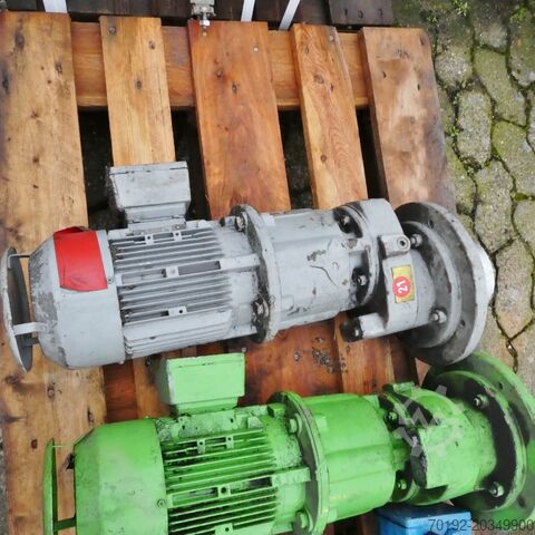 3685 Liter heiz-/kühlbarer Druckbehälter aus V4A Pass + Co 8064