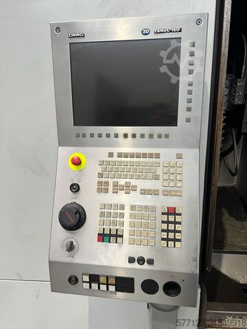 CNC turning and milling center Gildemeister Sprint 42 - linear inkl. Stangenlader