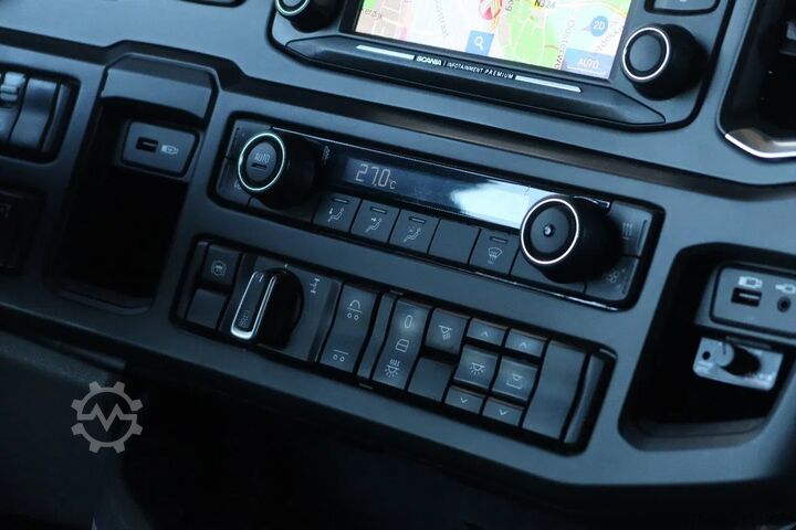Standard-SZM Scania S500 NGS 6X2/ RETARDER/ FULL AIR/ HYDRAULICS/ S...