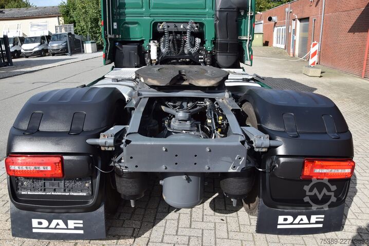 Standard tractor unit Daf XF 530 FT Retarder Leder Standklima Hydraulik