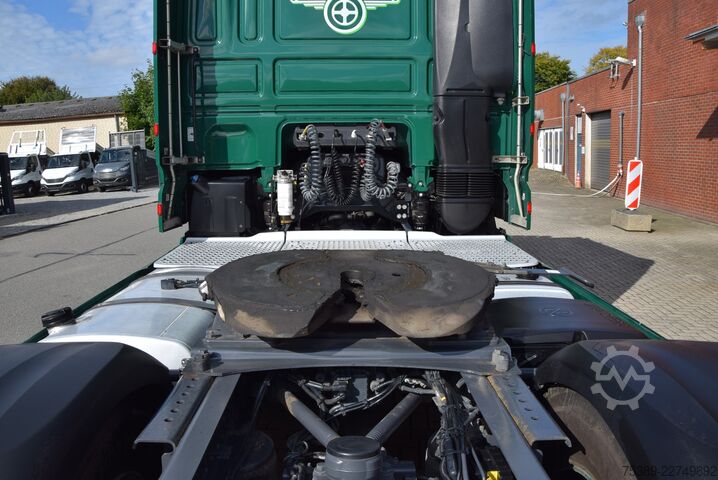 Standard tractor unit Daf XF 530 FT Retarder Leder Standklima Hydraulik