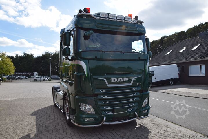 Standard tractor unit Daf XF 530 FT Retarder Leder Standklima Hydraulik