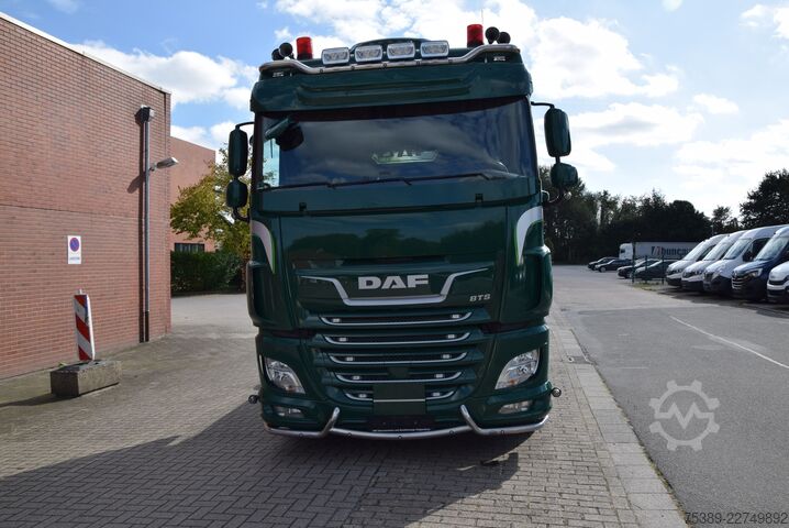 Standard tractor unit Daf XF 530 FT Retarder Leder Standklima Hydraulik