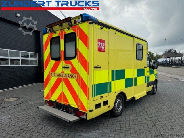 Rettungswagen Mercedes-Benz SPRINTER 316 CDI AMBULANCE