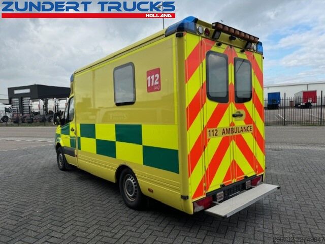 Rettungswagen Mercedes-Benz SPRINTER 316 CDI AMBULANCE