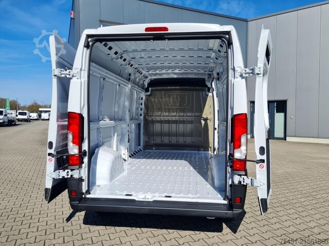 Panel van Opel Movano Kasten 2.2 HDi 140 (3,5t) L3H2 Navi App