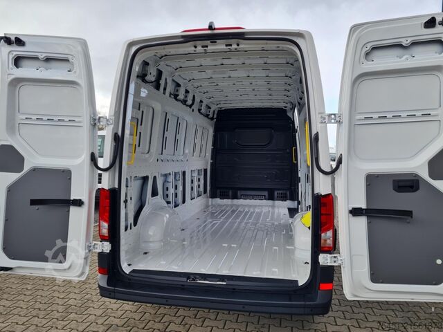 High top van VW Crafter 35 Kasten TDI L4H2 DSG LED Kamera Tempomat