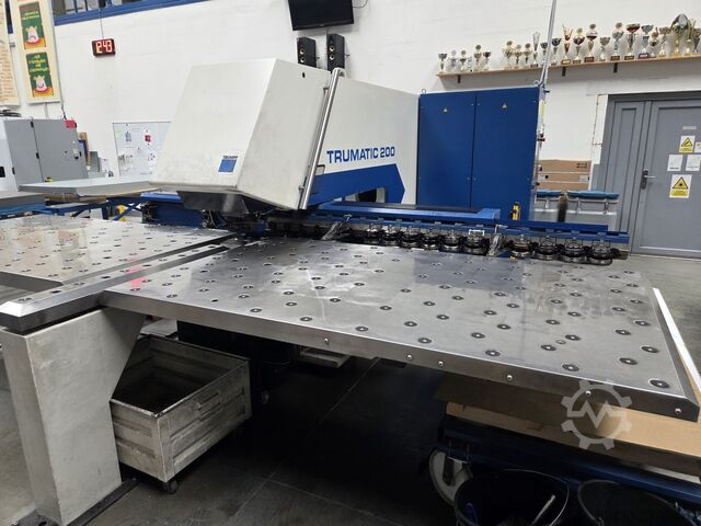 Punching press TRUMPF TruMatic 200 R