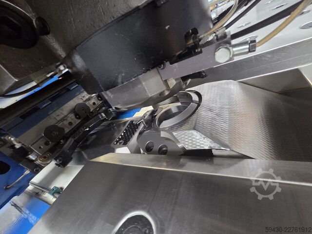 Punching press TRUMPF TruMatic 200 R