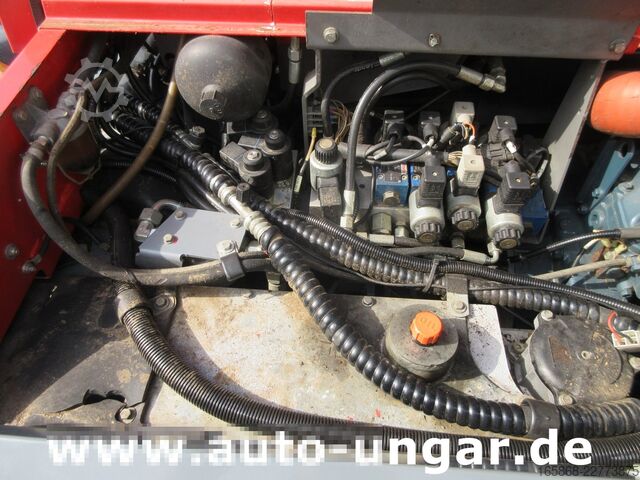 Tractor Aebi Terratrac TT 210 4x4x4 Bergtraktor Hang