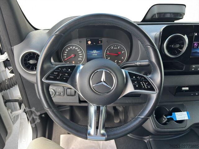 Panel van Mercedes-Benz Sprinter 317 CDI Hochdach Kasten lang AUT Kam.