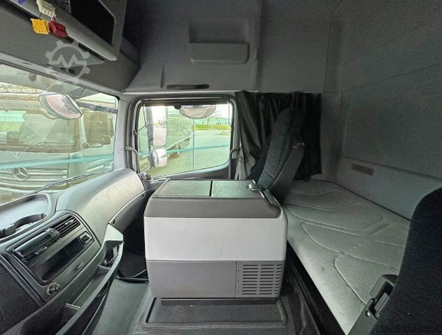 LKW mit Kofferaufbau MERCEDES-BENZ Atego 1221 EURO 6 ISOLATED BOX + HEATER SIDE DOO