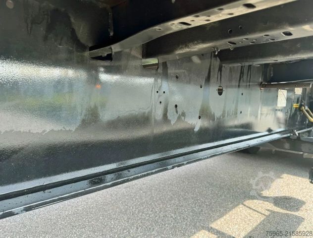 Open semitrailer with tarp  Other KAESSBOHRER  MAXIMA   DRUM BRAKES     SLID