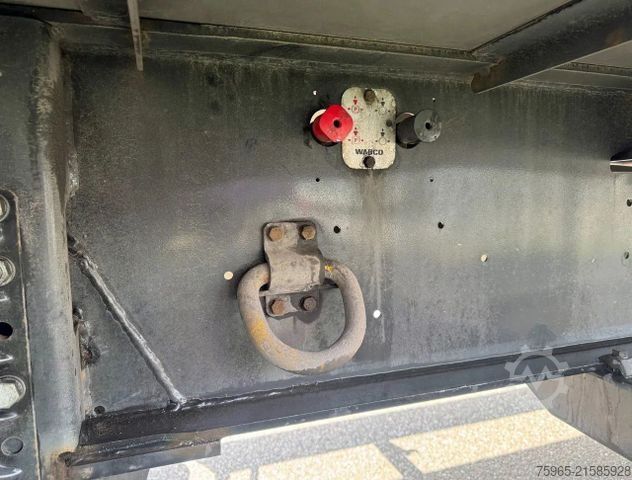 Open semitrailer with tarp  Other KAESSBOHRER  MAXIMA   DRUM BRAKES     SLID