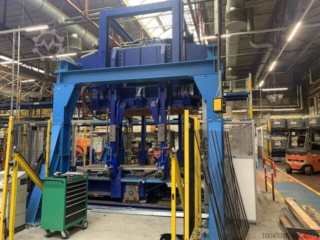 KraussMaffei LFI Shuttle Mould Carrier KraussMaffei FT-R-H-25-20-3600.0°.65°