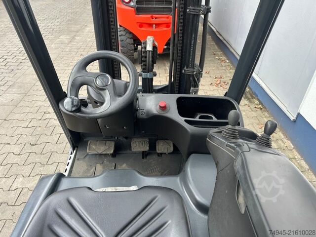 Elektro 3 Rad-Stapler Linde E16-02