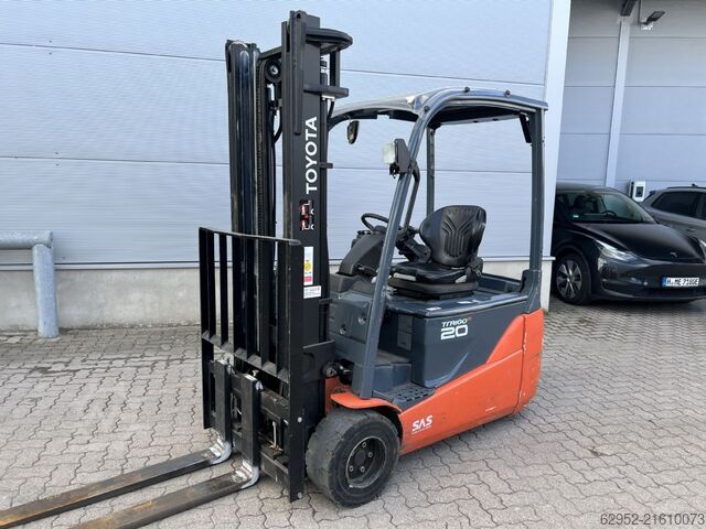 Elektro 3 Rad-Stapler Toyota 8 FBE 20 T
