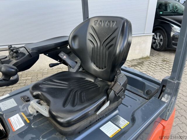 Elektro 3 Rad-Stapler Toyota 8 FBE 20 T