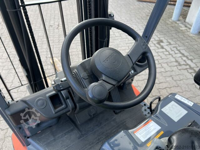 Elektro 3 Rad-Stapler Toyota 8 FBE 20 T