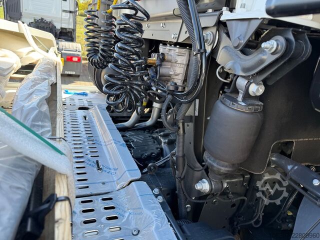 Standard tractor unit IVECO S-WAY AS440S58 T/FP mit ADR Intarder
