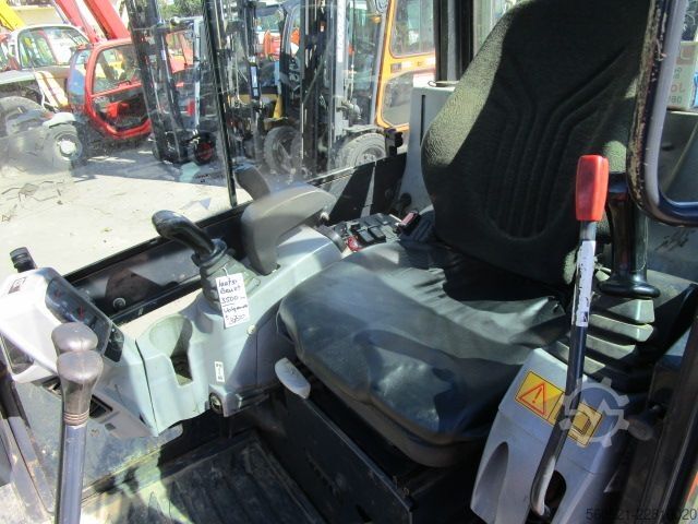 Minibagger Kubota KX 016-4 mit hydraul. Schnellwechsler + 3 Löffel